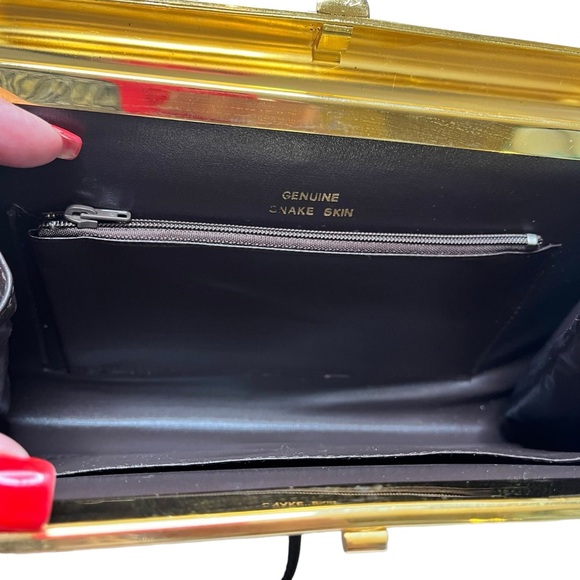 Vintage Glam: 1950's Authentic Snake Skin Handbag pre owned good condition - Picture 14 of 15